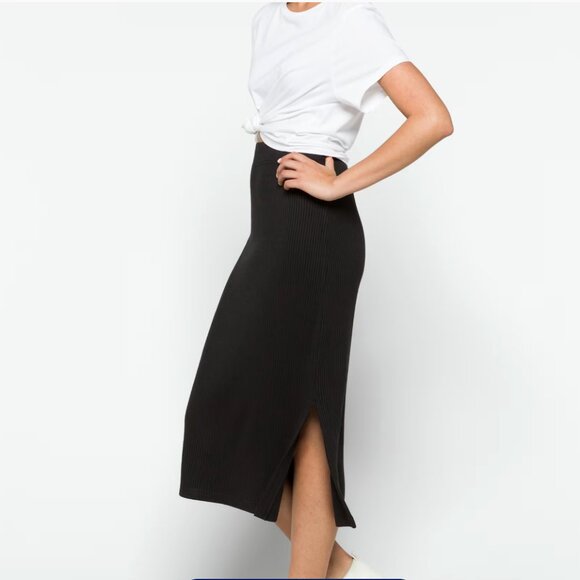 Rails Angie Midi Skirt Size Large Stitch Fix - Picture 2 of 4